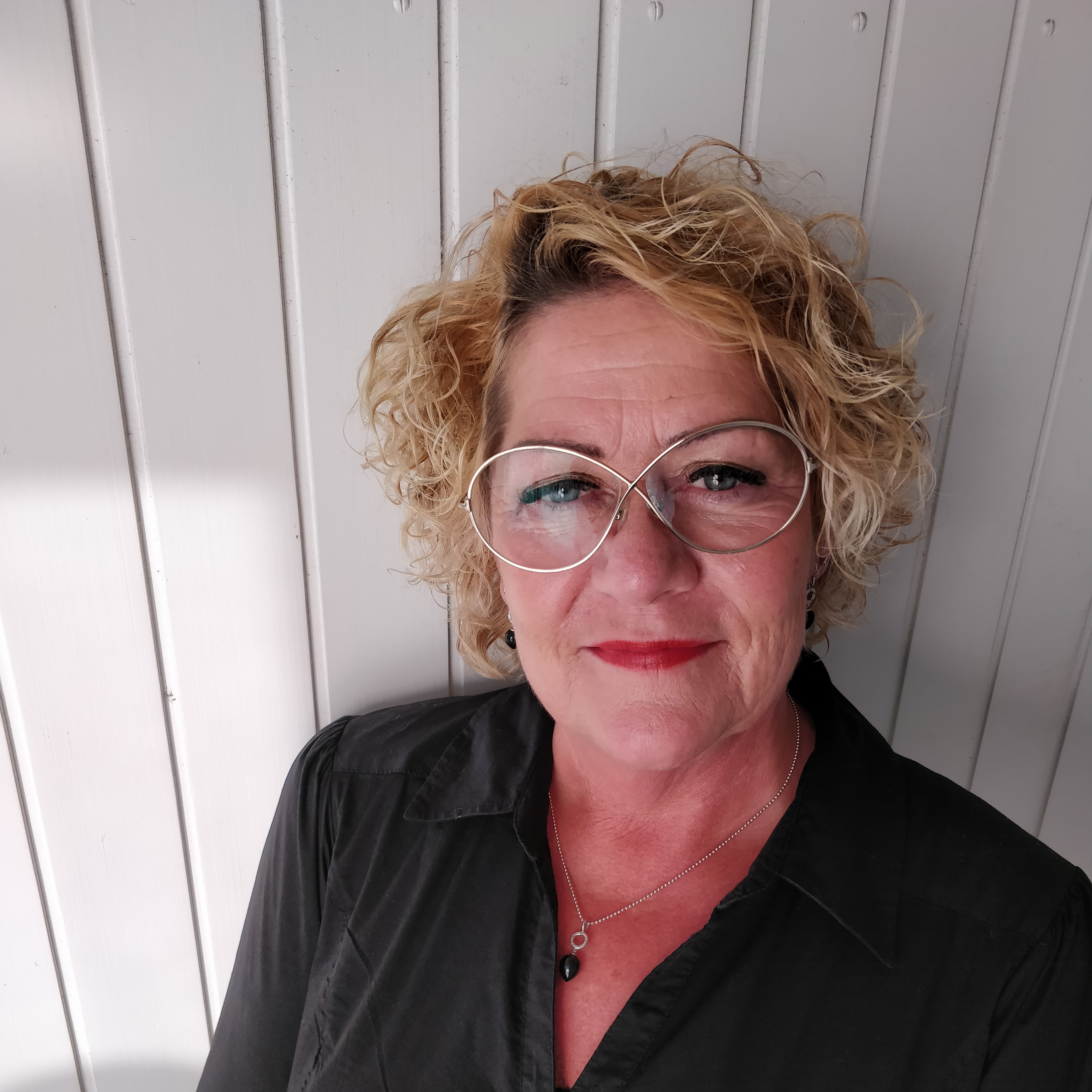 Lotte Ravn Frisør